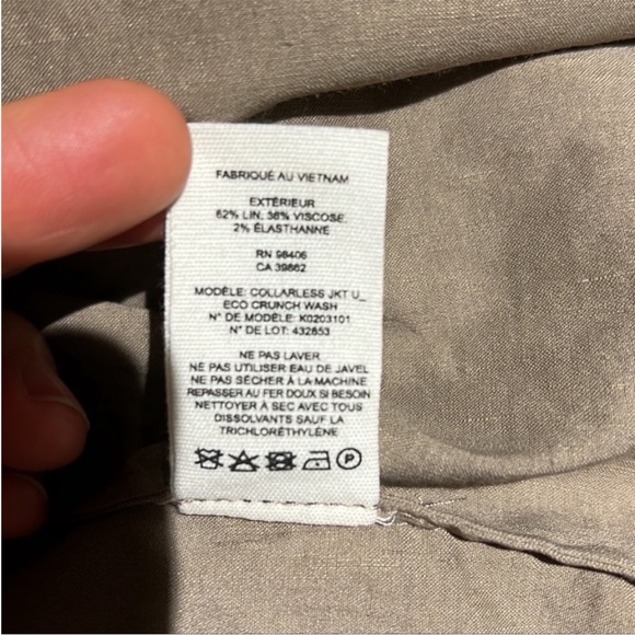 Theory linen blend cropped open blazer - Picture 6 of 6